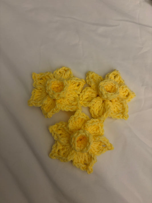 daffodil keychain